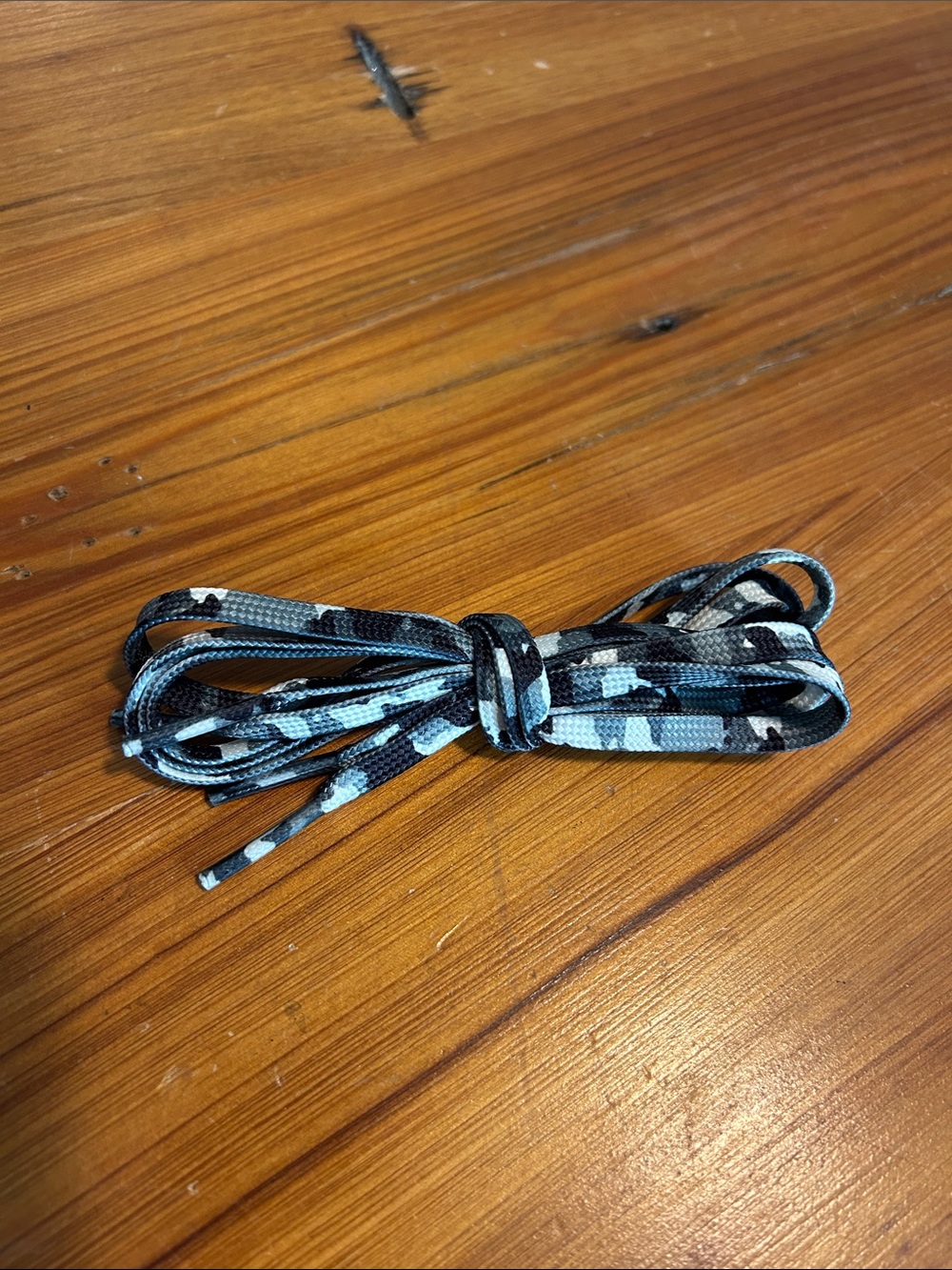 Nobull black/gray/white camo replacement laces